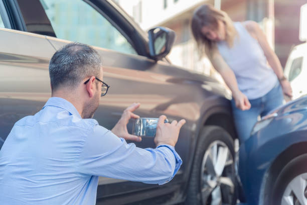 Professional Car Insurance Near Me technician working in Chardon, OH